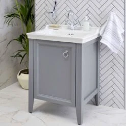 VitrA Valarte Waschtischkombination 64,5 Cm, Mit 1 Tür, Anschlag Links